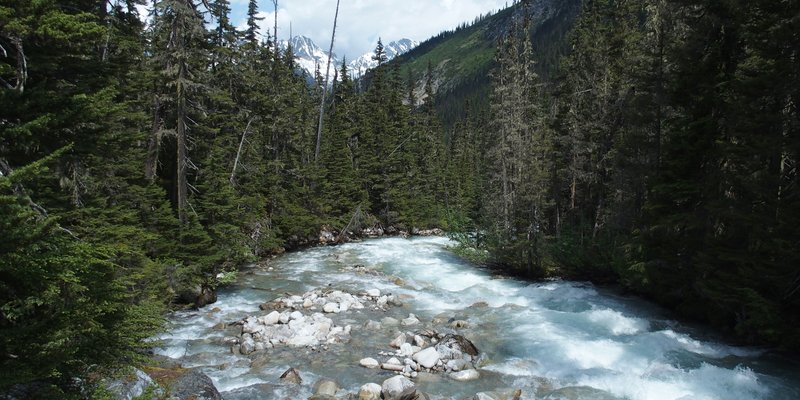 Canada: Cities and Wild Landscapes