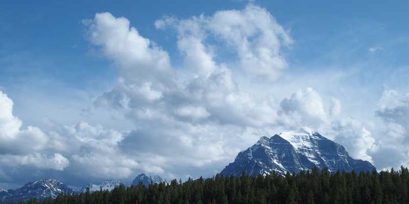 Photo placeholder for lake scenery